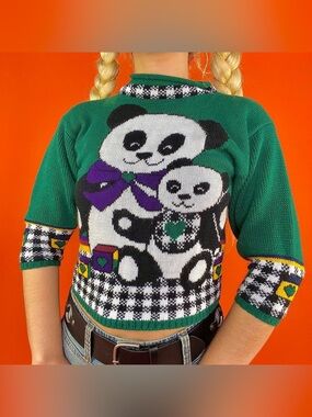 Vintage 90s Kawaii Panda Sweater